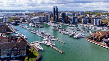 sightseeing-taxi-service-southampton-private-transfer-guide