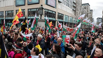 southampton-to-london-taxi-st-davids-day