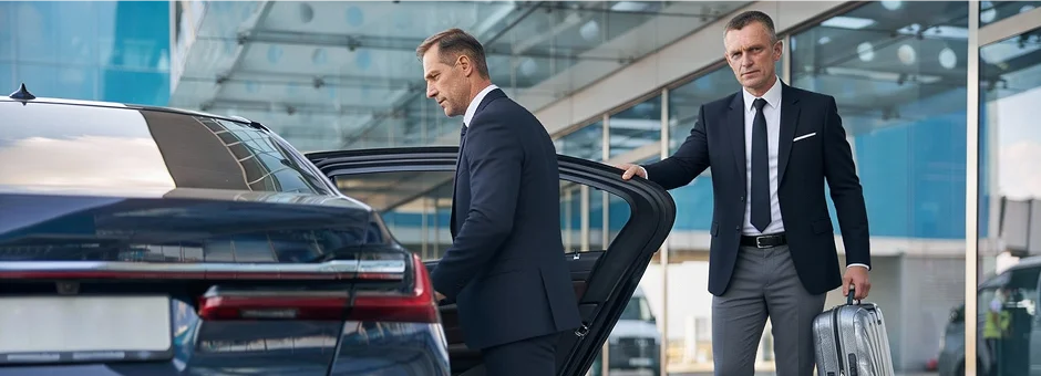 taxi-from-southampton-airport-with-himalaya-cars